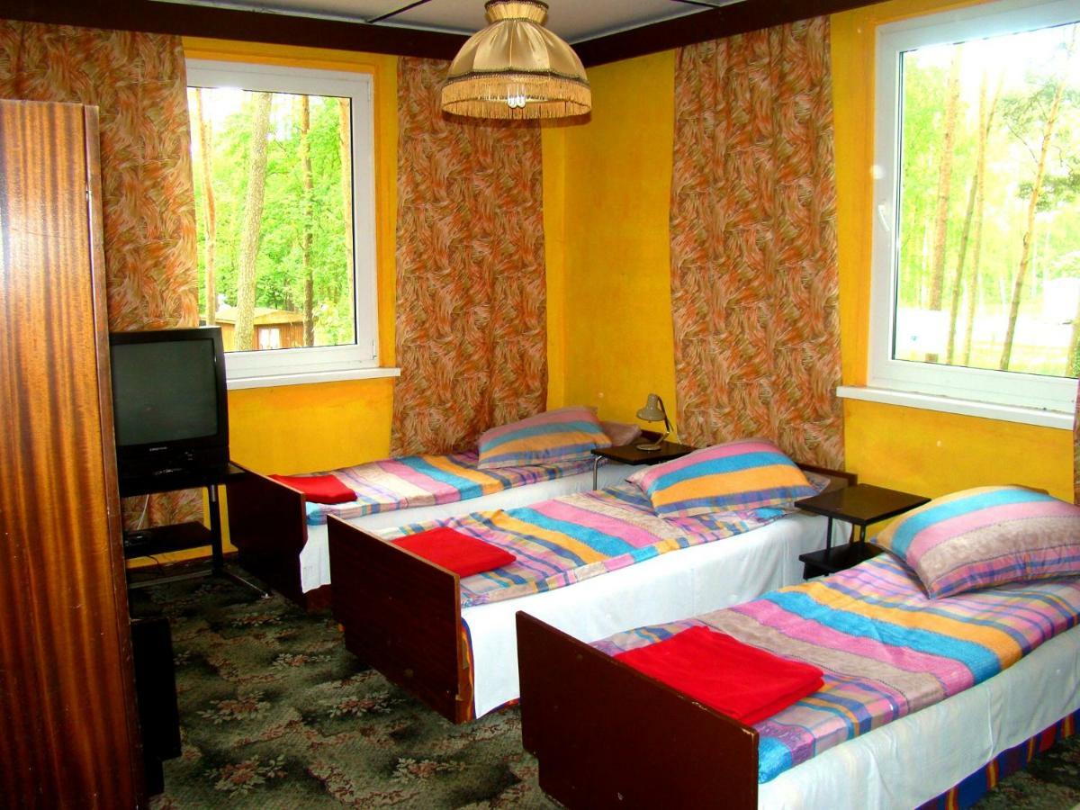 Hotel Osrodek Wypoczynkowy Oaza à Kuznica Zbaska Extérieur photo